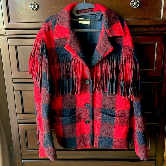 Divine Heritage Fringe Coat in Red Clover & Onyx - Picture 4 of 6